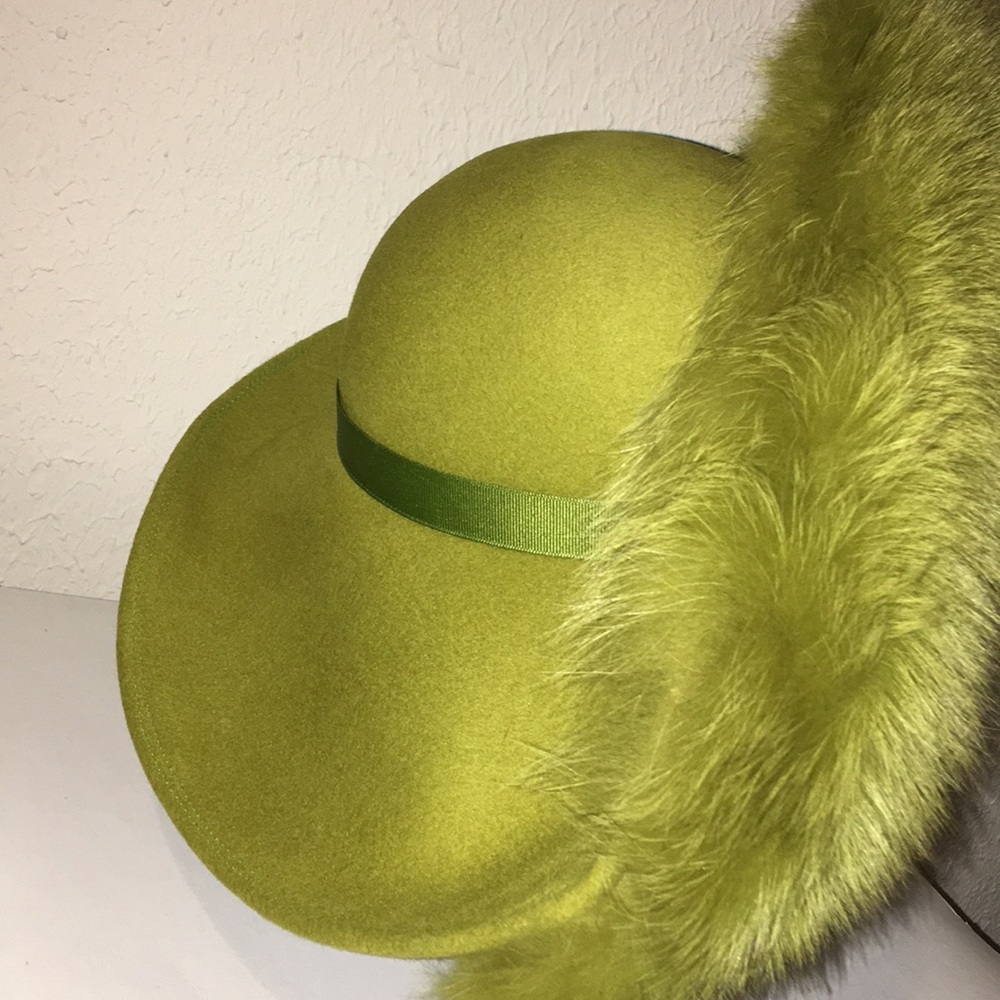 Church hat - Picture 2 of 3